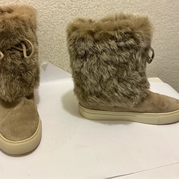 Tory Burch Tan Faux Fur Winter Boots missing tassels size 6 - Picture 3 of 8